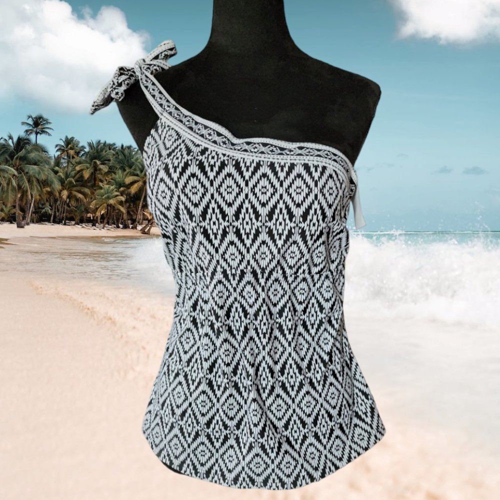 NWT ISLAND SOUL (XL) Swim or Casual Top